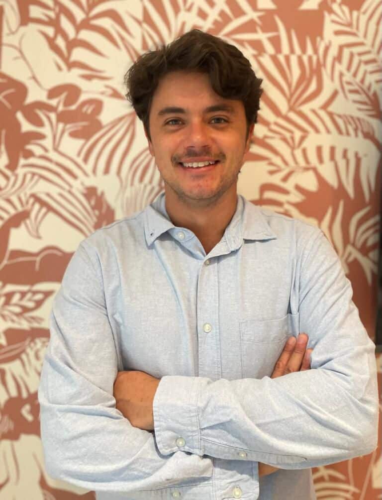 Jeremie chemouny. kinésithérapeute course a pied paris 17. Koncept santé